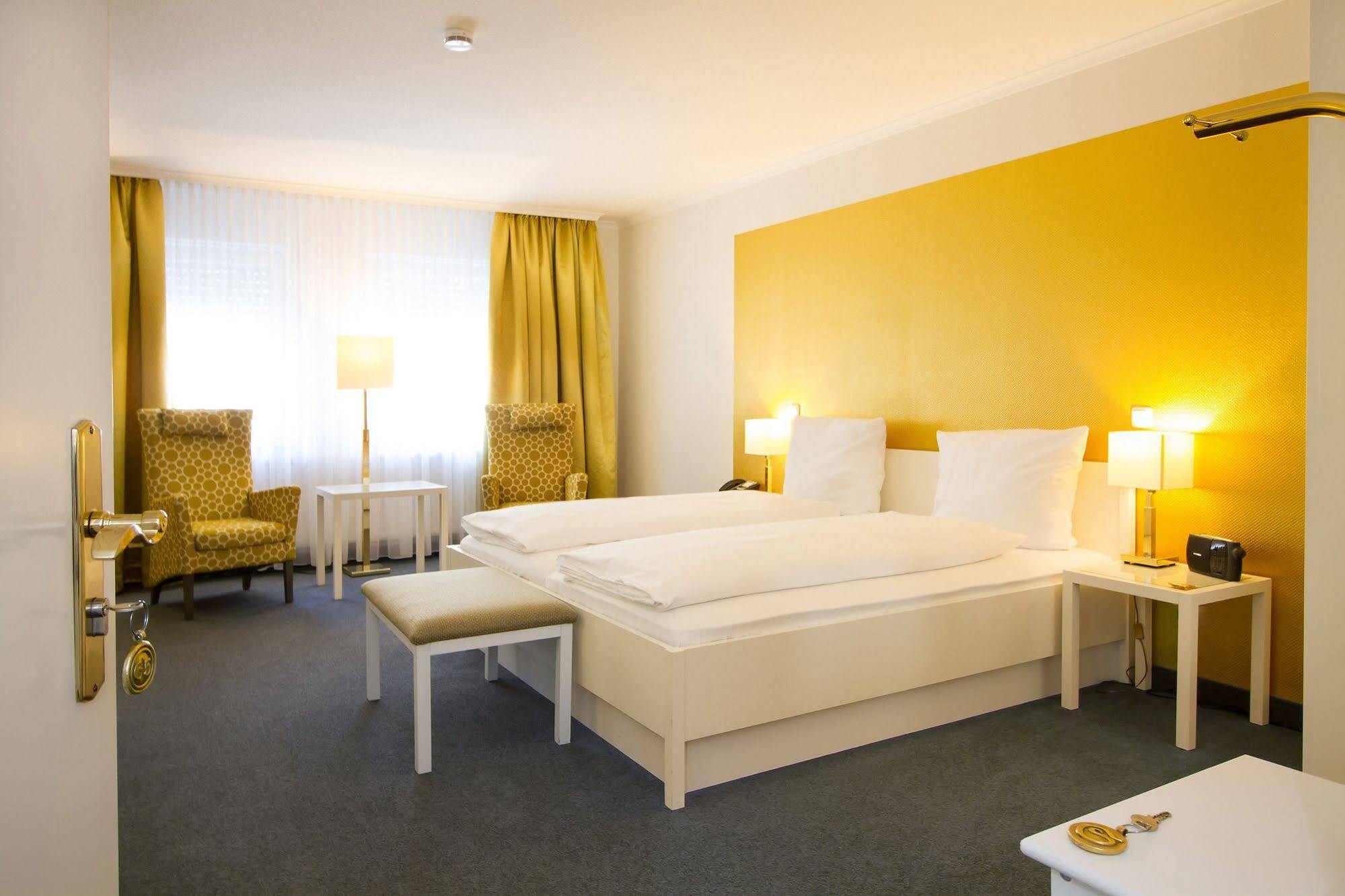 Lauterbach Romantik Hotel Schubert מראה חיצוני תמונה